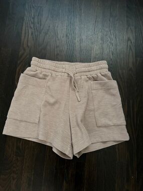 Varley Taupe Athletic Lounge Shorts with Patch Pockets